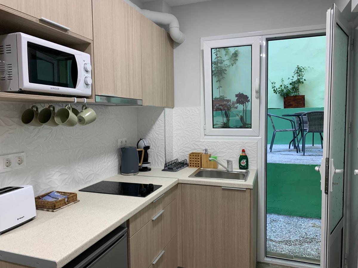 Cozy Apartment Metaxourgeio Greendom Athens Luaran gambar